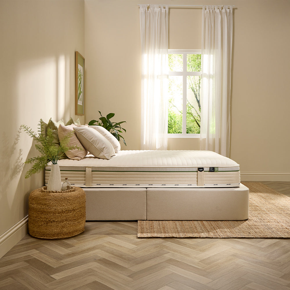 Jay-Be Natural All‑Seasons Hybrid 2000 Pocket Sprung Sustainably Made Mattress